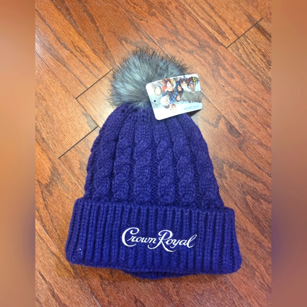💜 NWT Crown Royal Winter Hat, OS